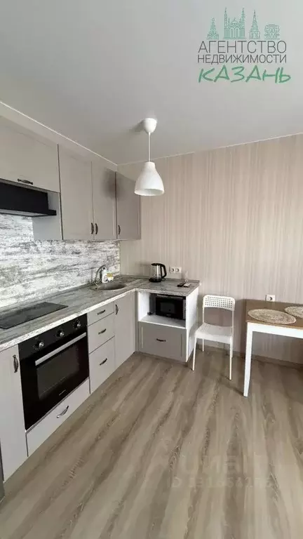 Студия Татарстан, Казань ул. Братьев Батталовых, 20к1 (30.0 м) - Фото 1