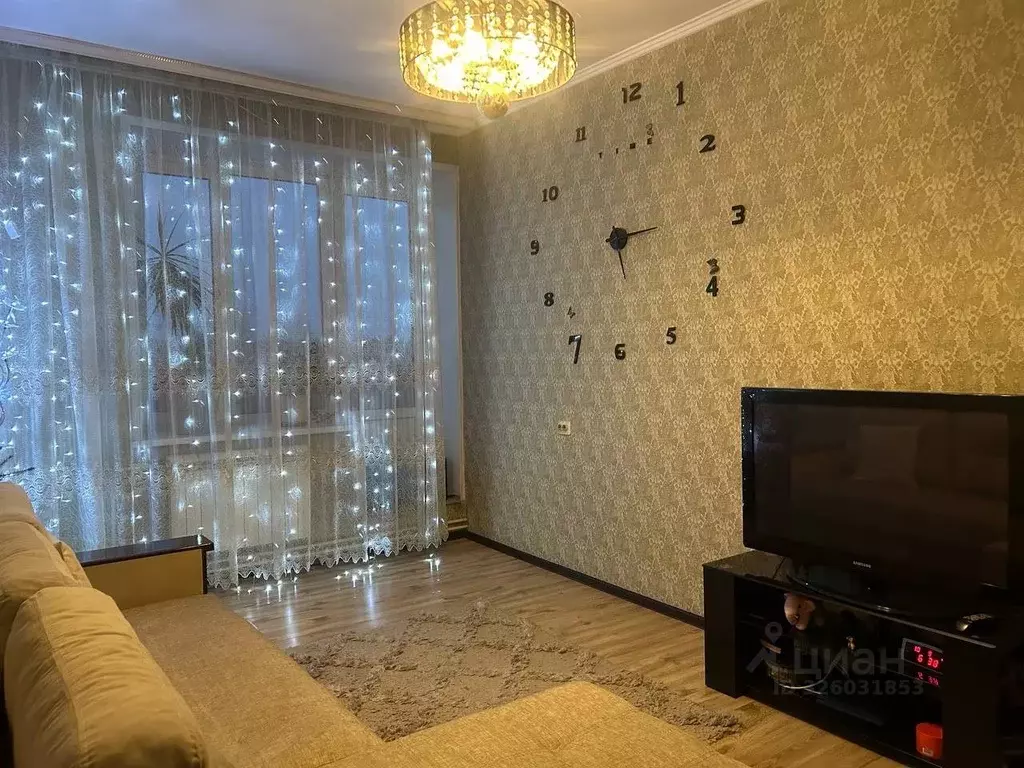 2-к кв. Хакасия, Абакан ул. Стофато, 5Д (67.0 м) - Фото 2