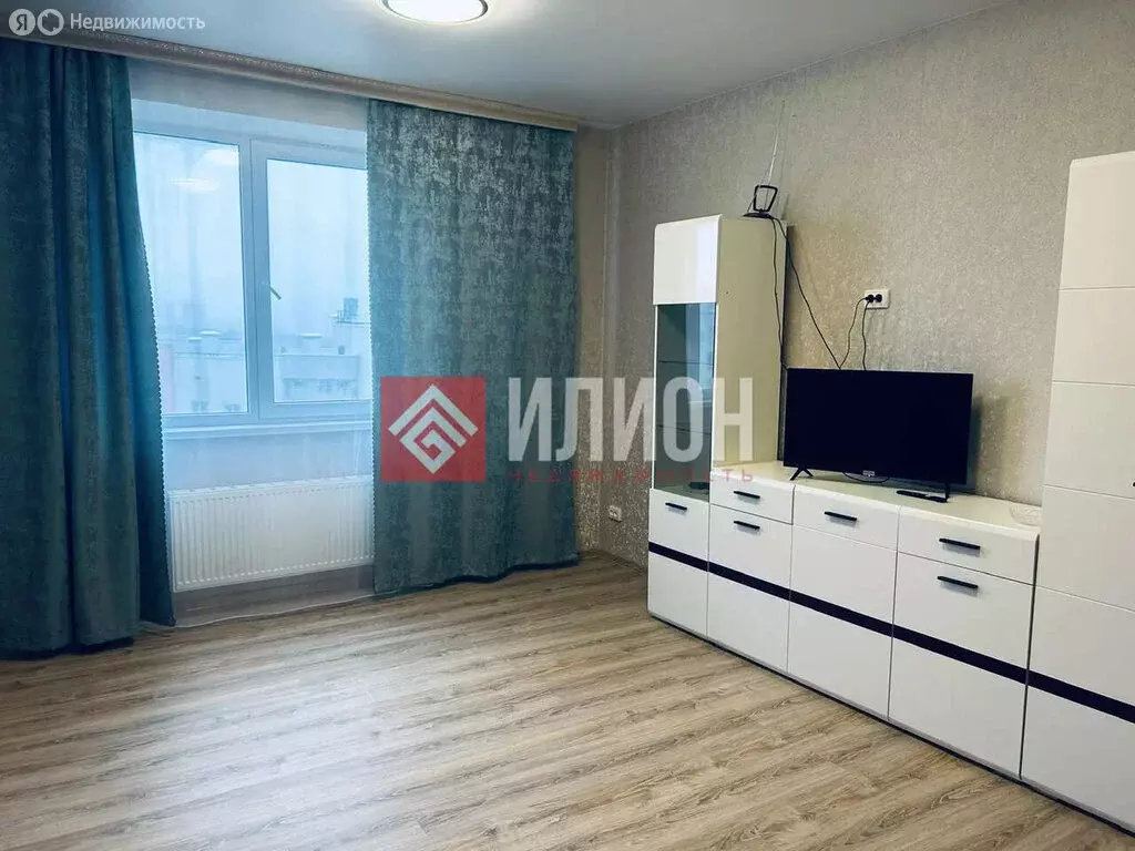 1-комнатная квартира: Симферополь, улица Батурина, 141 (40 м) - Фото 1