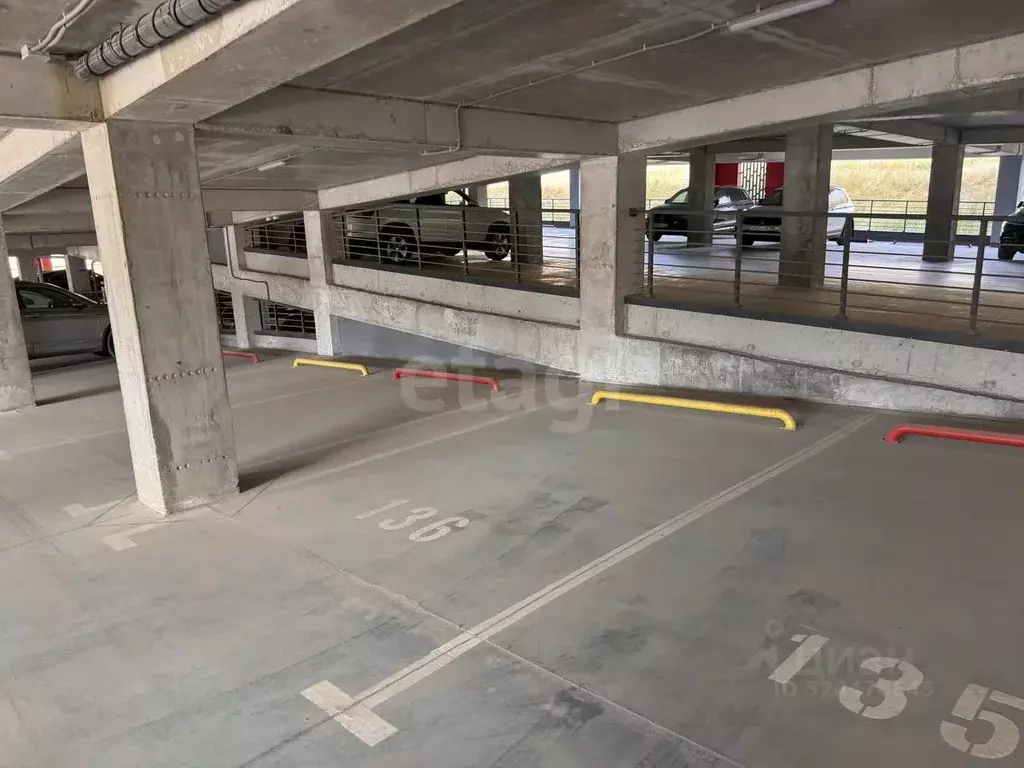 Гараж в Крым, Симферопольский район, с. Мирное ул. Крымской Весны (13 ... - Фото 1