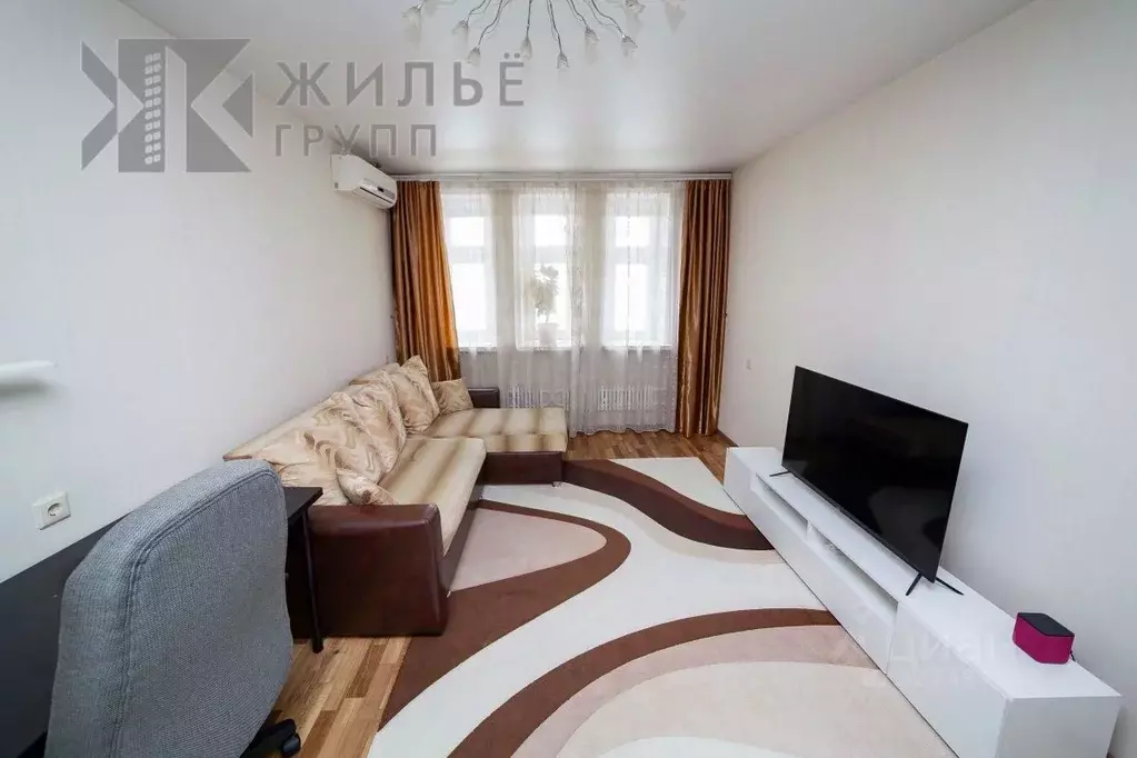 2-к кв. Татарстан, Казань ул. Фатыха Амирхана, 15 (60.9 м) - Фото 1