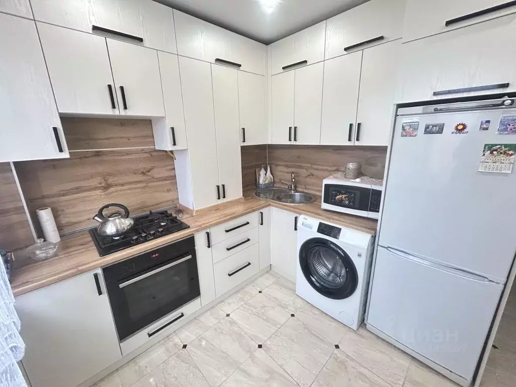 2-к кв. Татарстан, с. Пестрецы ул. Казанская, 10Б (51.0 м) - Фото 1