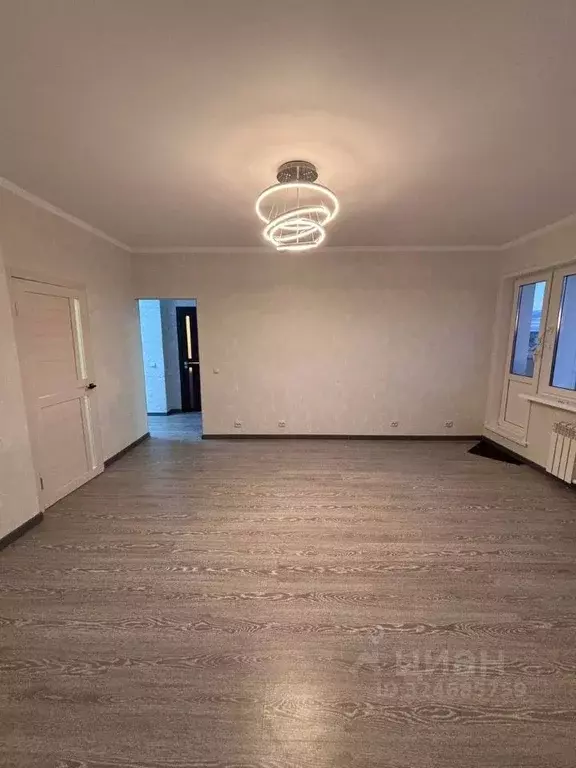 2-к кв. Саха (Якутия), Якутск ул. Халтурина, 22/2 (53.0 м) - Фото 1