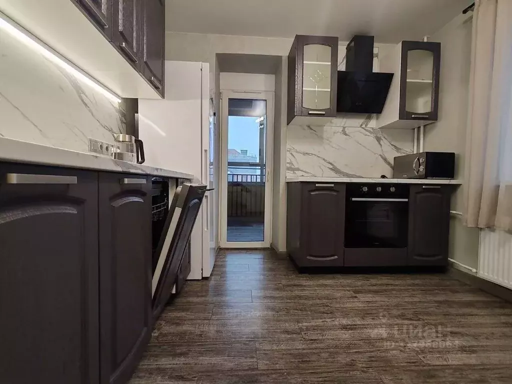 2-к кв. Татарстан, Казань ул. Зур Урам, 1Кк4 (54.0 м) - Фото 1