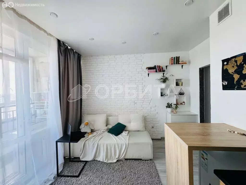 Квартира-студия: Тюмень, улица Александра Протозанова, 4 (19 м) - Фото 1