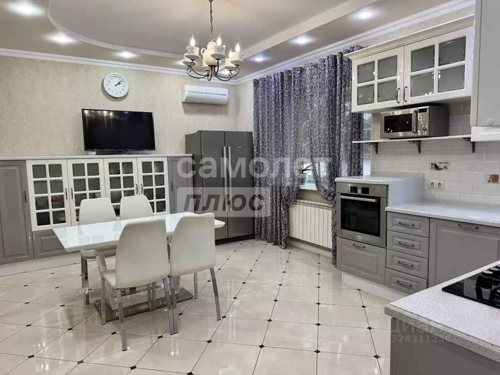 Дом в Курская область, Железногорский район, Разветьевский сельсовет, ... - Фото 1