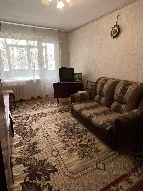 1-к кв. Краснодарский край, Армавир ул. Островского, 175А (30.0 м) - Фото 1