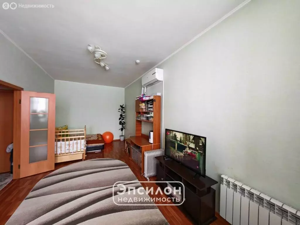 1-комнатная квартира: Курск, проспект Вячеслава Клыкова, 60 (54.9 м) - Фото 1