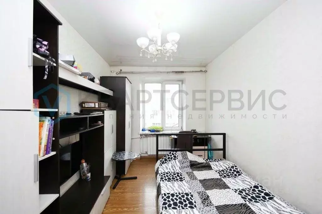 3-к кв. Омская область, Омск ул. Пушкина, 109 (64.2 м) - Фото 1