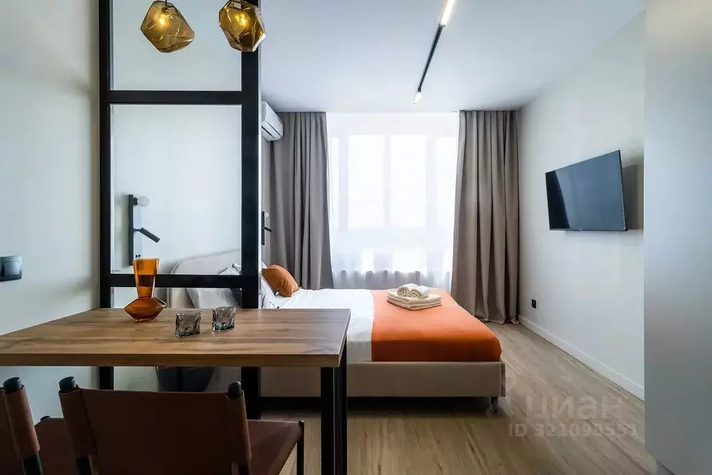 Студия Нижегородская область, Нижний Новгород ул. Родионова, 136Б ... - Фото 1