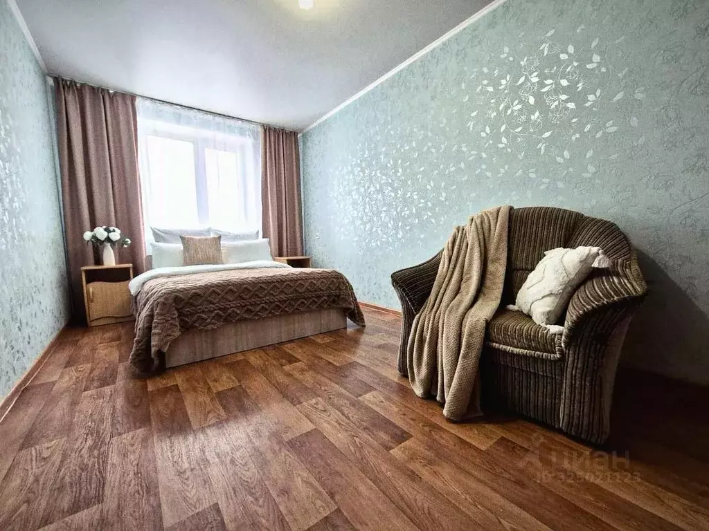 1-к кв. Челябинская область, Чебаркуль ул. Карпенко, 4В (48.0 м) - Фото 2