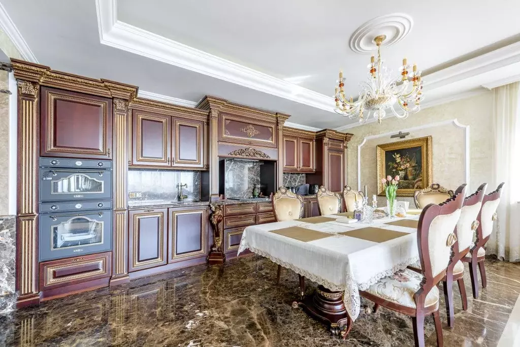 Квартира, 3 комнаты, 135 м - Фото 1