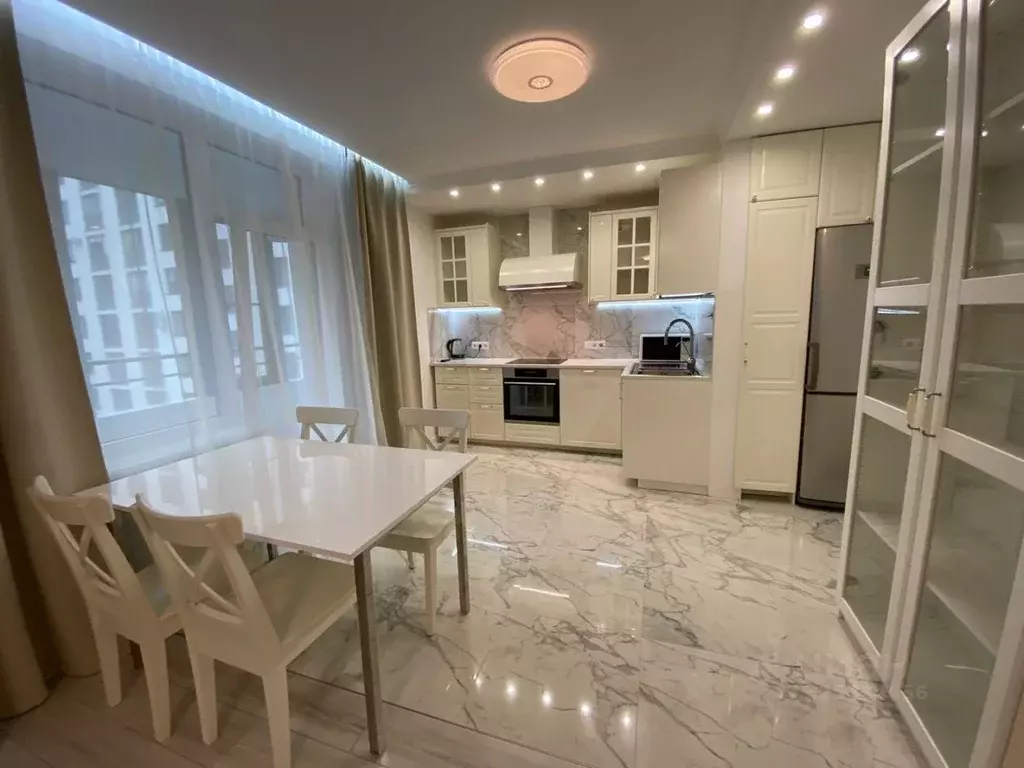 3-к кв. Санкт-Петербург Кременчугская ул., 17к2 (85.0 м) - Фото 1