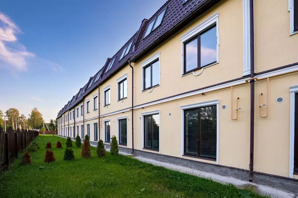 Таунхаус в Ленинградская область, Всеволожский район, Свердловское ... - Фото 1