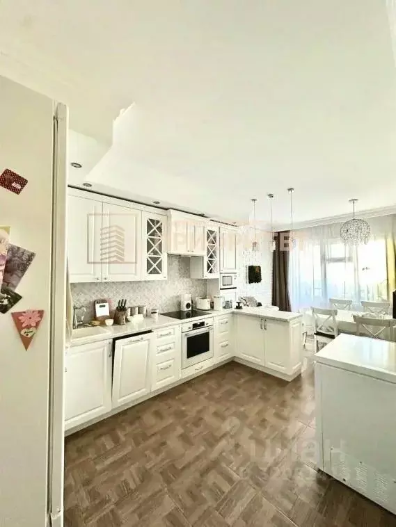 2-к кв. Саха (Якутия), Якутск 203-й мкр, 26 (79.8 м) - Фото 1