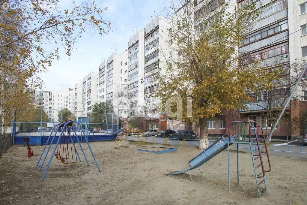 2-комнатная квартира: Тюмень, улица Щербакова, 112 (47.3 м) - Фото 0