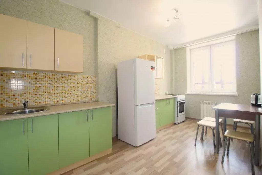 1-к кв. Омская область, Омск ул. Б.Г. Шаронова, 19 (38.0 м) - Фото 1
