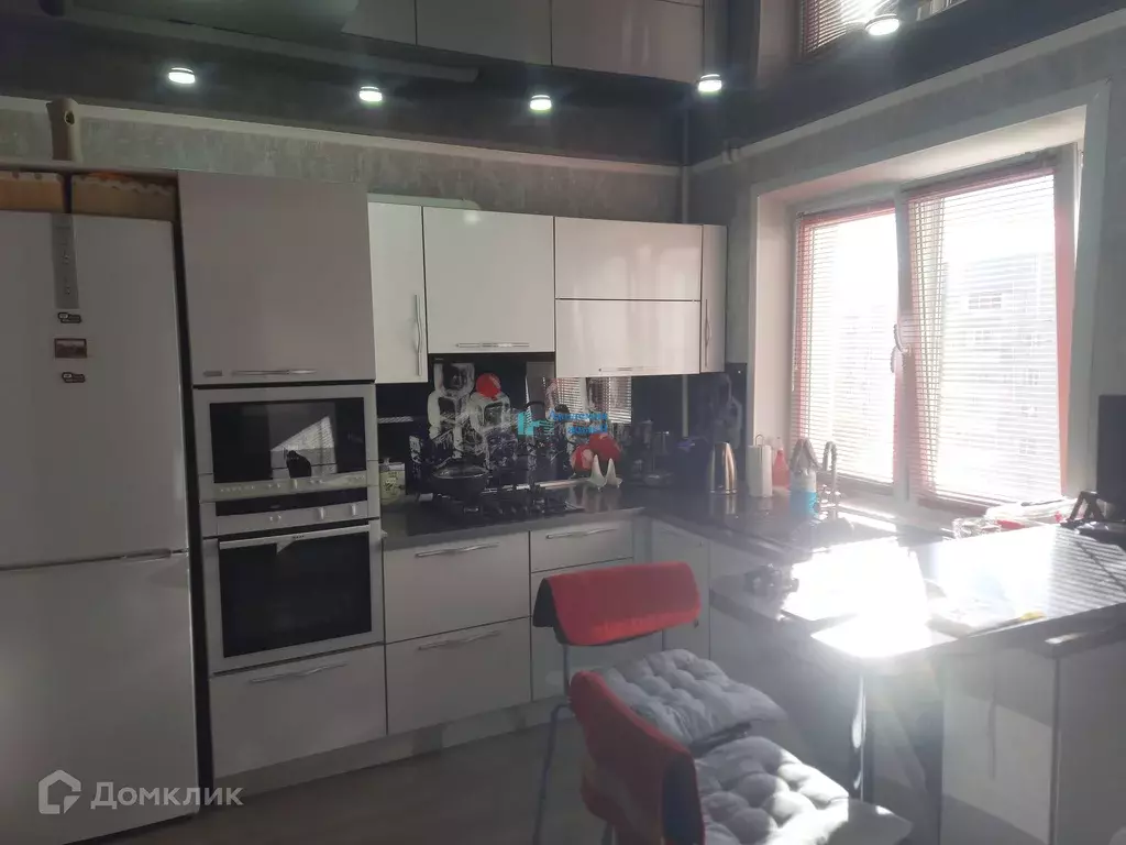 Продаётся 3-к квартира, 62 м - Фото 0