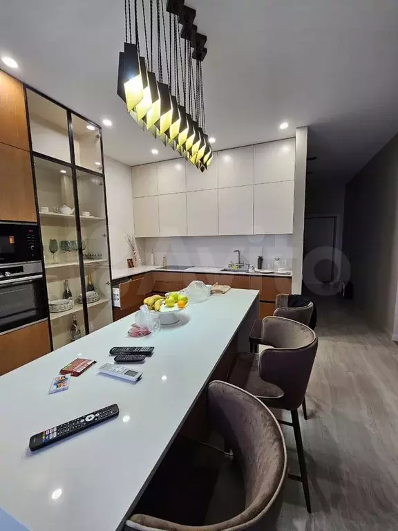 4-к. квартира, 150 м, 10/19 эт. - Фото 1