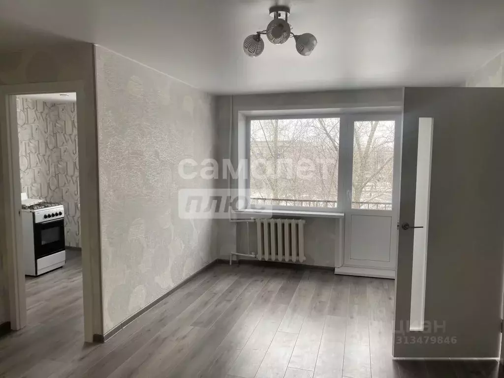 2-к кв. Самарская область, Сызрань ул. Жуковского, 29А (46.6 м) - Фото 0