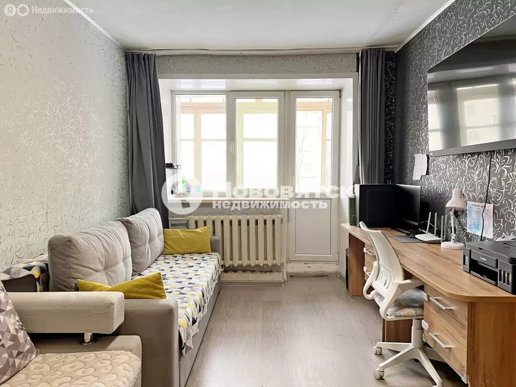 2-комнатная квартира: Киров, Нововятский район, улица Пушкина, 30А ... - Фото 1