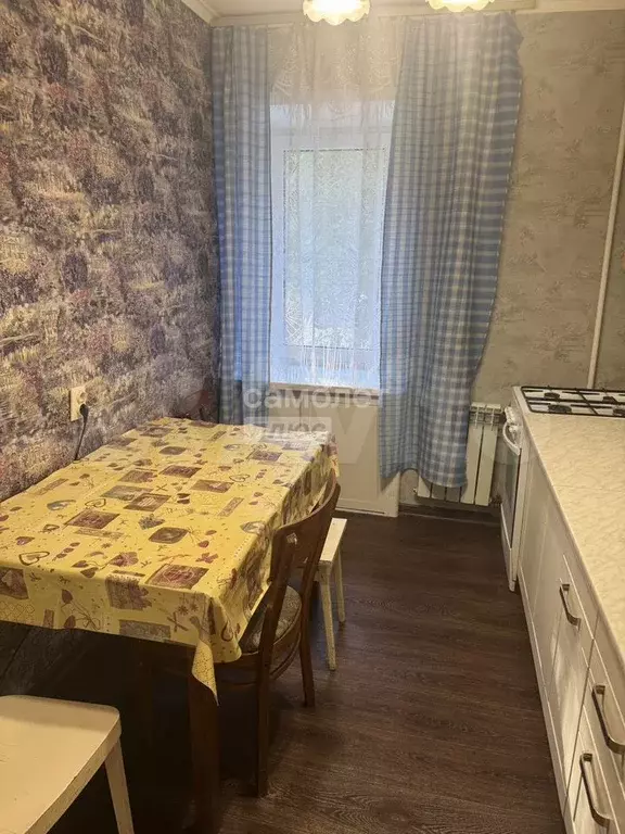 3-к. квартира, 57 м, 1/5 эт. - Фото 1