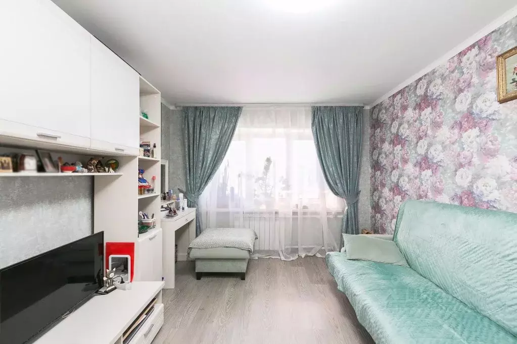 2-к кв. Тюменская область, Тюмень ул. Пермякова, 24 (43.0 м) - Фото 1