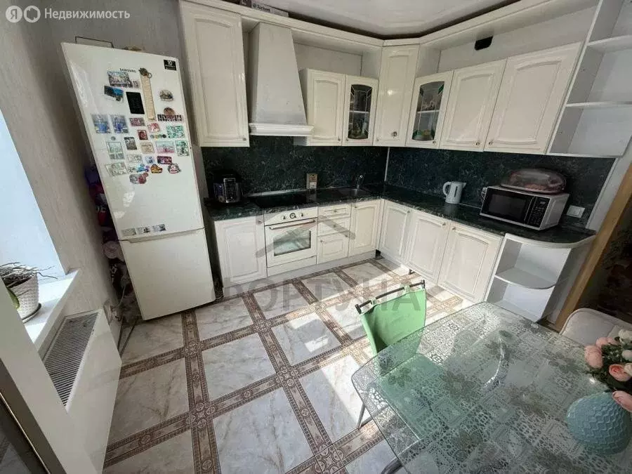 2-комнатная квартира: Воронеж, Олимпийский бульвар, 14 (65.4 м) - Фото 0