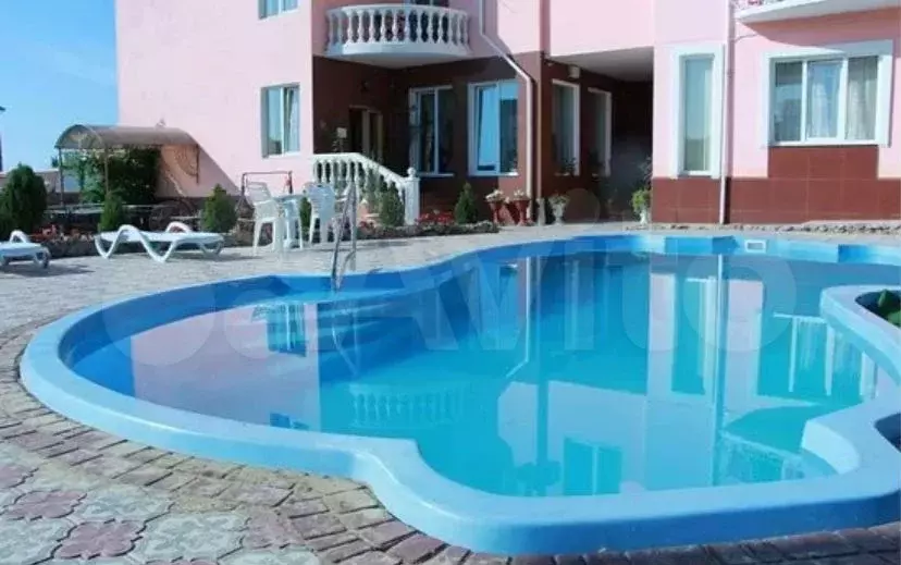 Комната 25 м в 2-к., 1/4 эт. - Фото 0