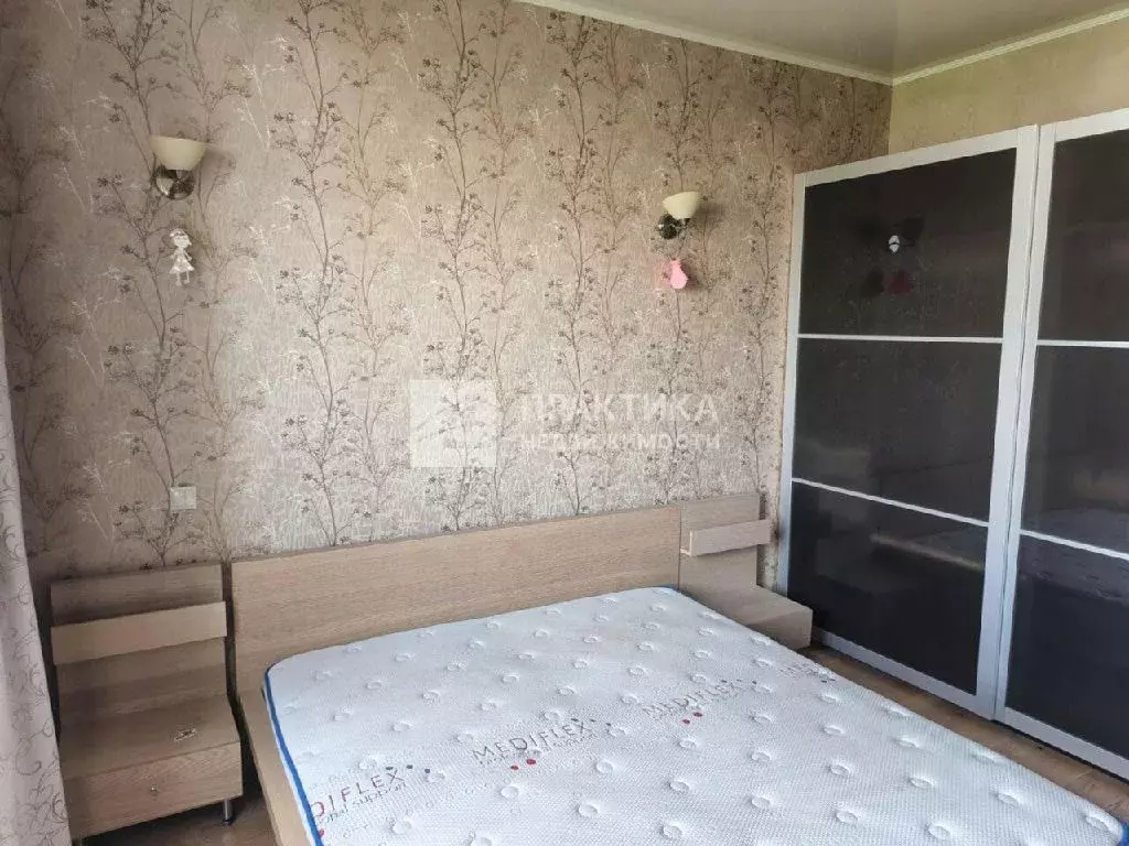 Продается 3-комнатная квартира - Фото 1