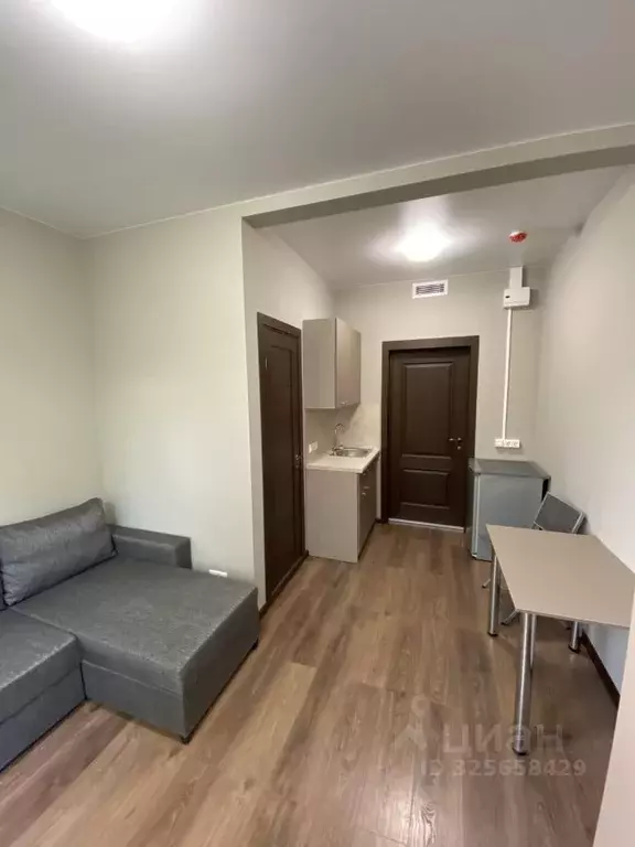 Студия Московская область, Красногорск ул. Новая Слободка, 38Б (18.0 ... - Фото 1