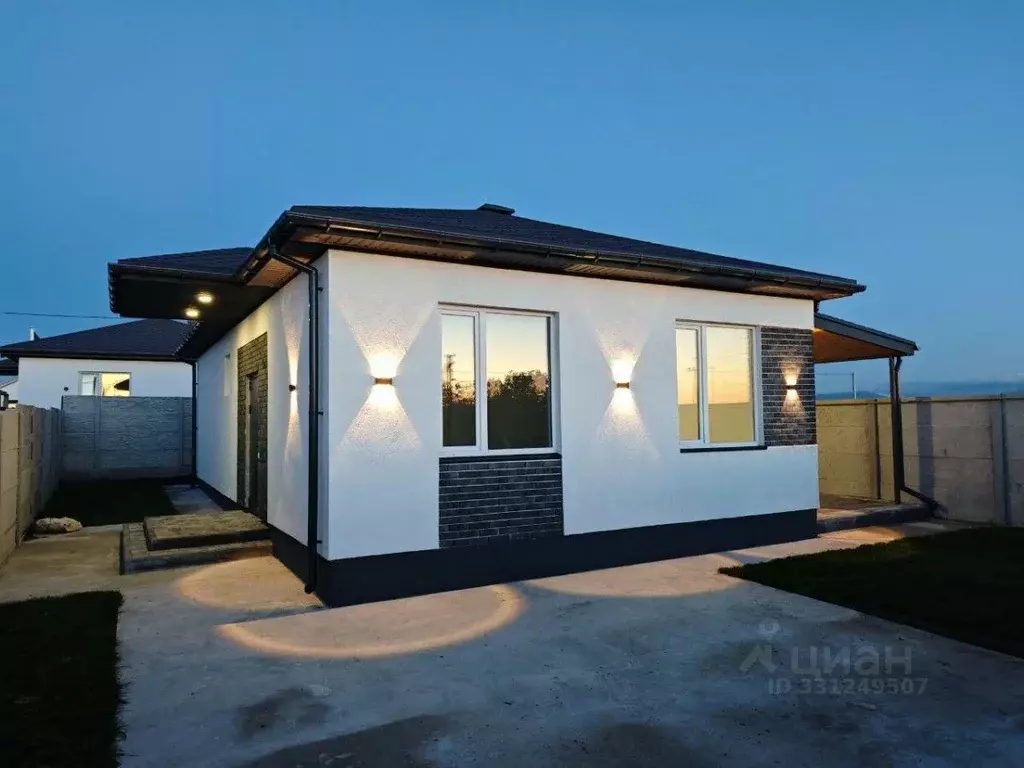 Дом в Крым, Симферополь ул. 41-я Коллективных Садов, 48 (86 м) - Фото 1
