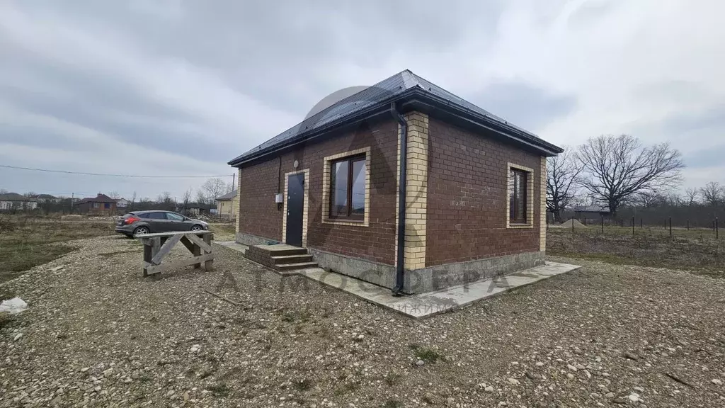 Дом в Краснодарский край, Апшеронск Кленовая ул. (50 м) - Фото 1