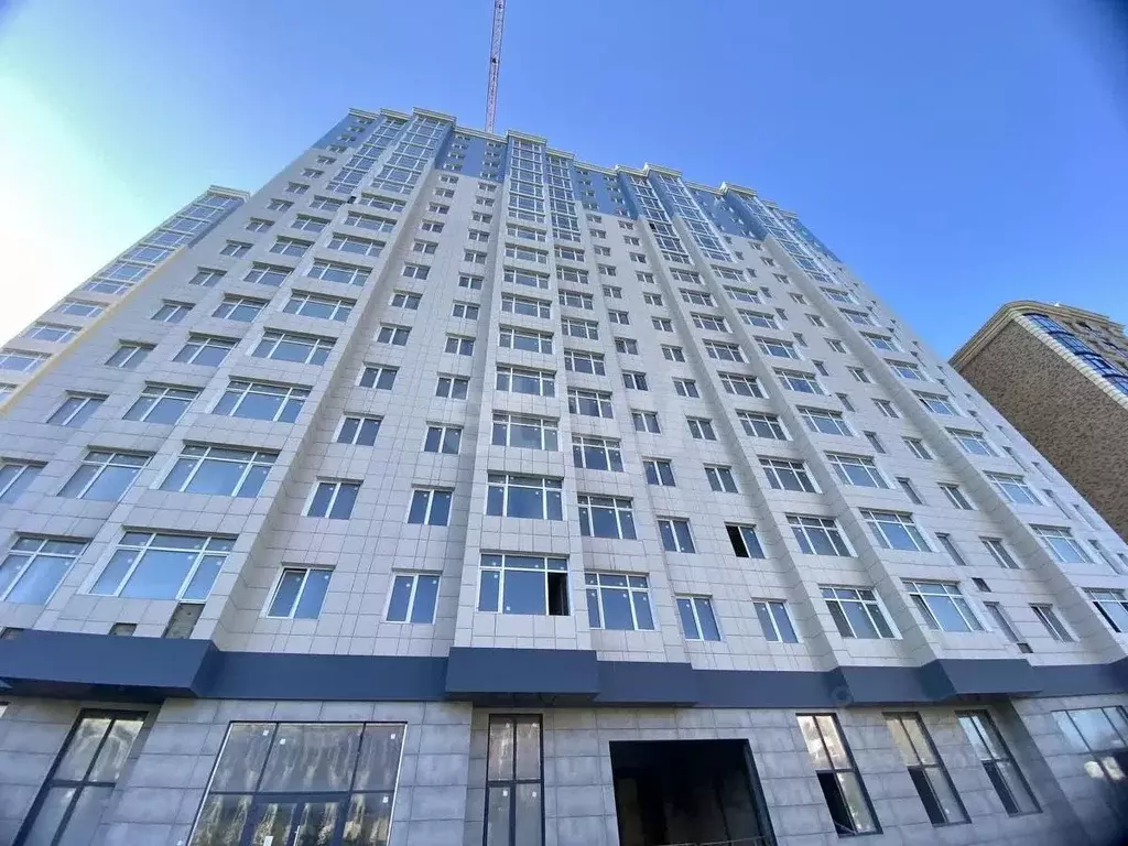 2-к кв. Дагестан, Махачкала ул. Времена Года, 7 (65.0 м) - Фото 1
