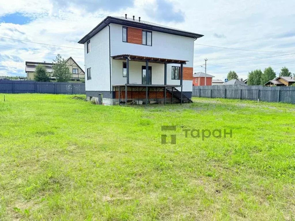 Дом в Малиновка, улица Красных Зорь, 7 (266.7 м) - Фото 1