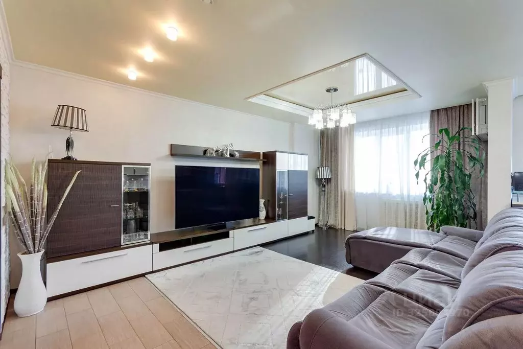 3-к кв. Хабаровский край, Хабаровск ул. Истомина, 22А (114.0 м) - Фото 1