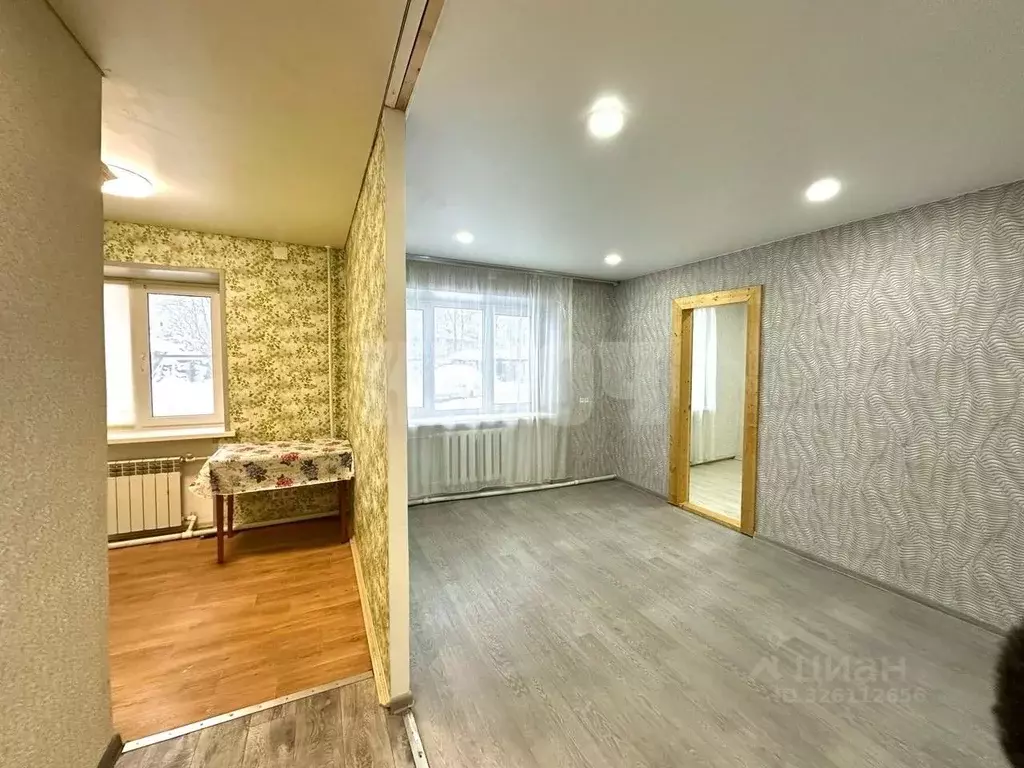 2-к кв. Вологодская область, Сокол ул. Менделеева, 55 (46.0 м) - Фото 1