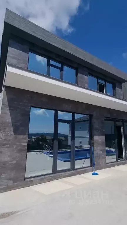 Дом в Краснодарский край, Сочи городской округ, с. Молдовка ул. ... - Фото 1