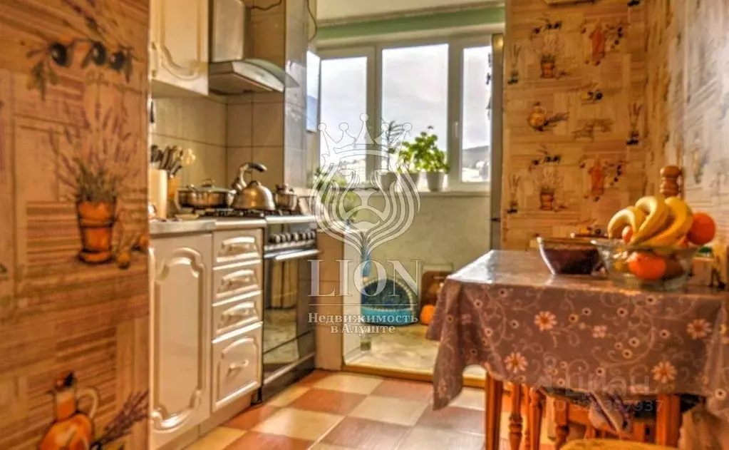 2-к кв. Крым, Алушта ул. Заречная, 8 (45.0 м) - Фото 1