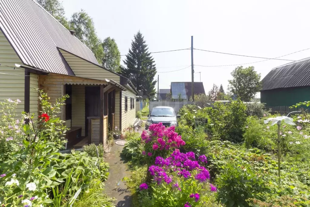 Дом в Тюменская область, Тюмень Центральная ул. (78 м) - Фото 1
