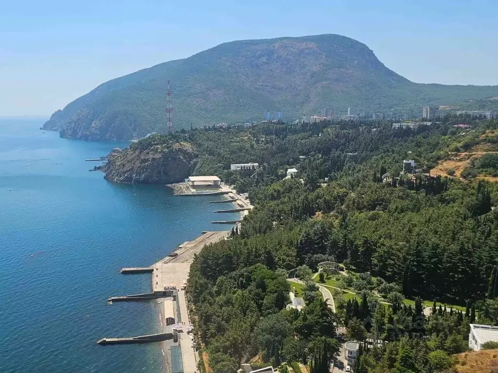 2-к кв. Крым, Алушта муниципальный округ, Партенит пгт ул. ... - Фото 2