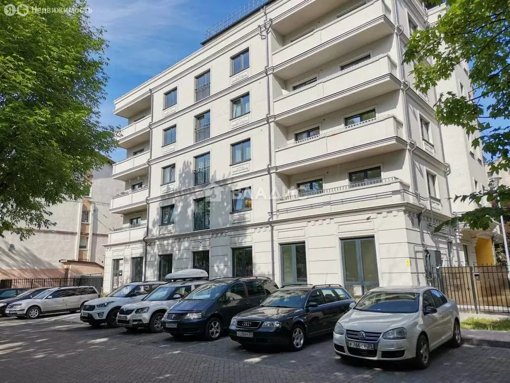 1-комнатная квартира: Калининград, Красносельская улица, 58 (127.7 м) - Фото 0