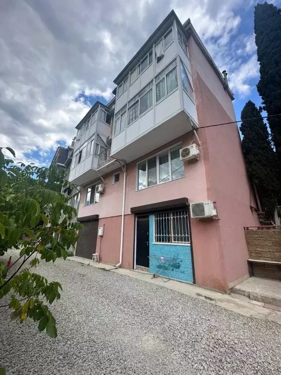 Коттедж в Крым, Алушта муниципальный округ, Партенит пгт ул. Победы, ... - Фото 1