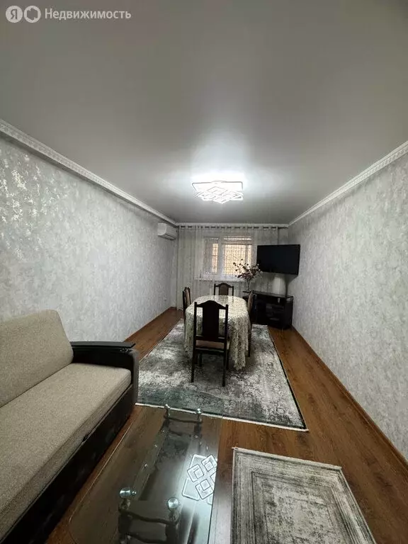 2-комнатная квартира: Дербент, улица У. Умурдинова, 20 (90 м) - Фото 1