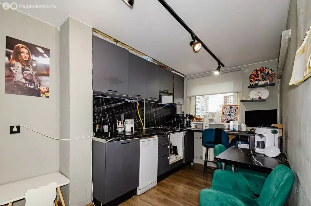 2-комнатная квартира: Екатеринбург, улица Академика Бардина, 41 (42.5 ... - Фото 0