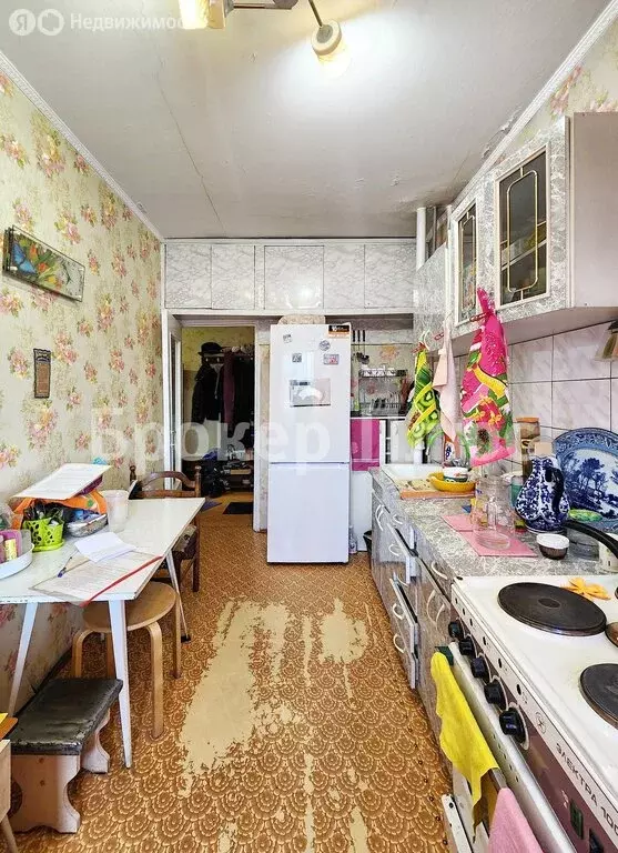 3-комнатная квартира: Кызыл, улица Калинина, 30 (61.7 м) - Фото 0