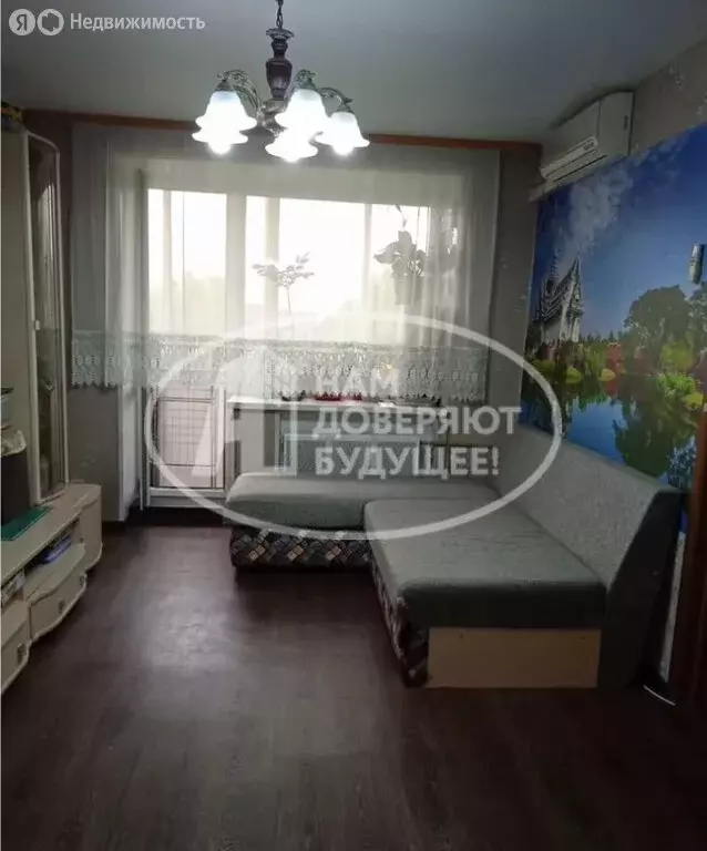 3-комнатная квартира: Уральский, Московская улица, 26 (51 м) - Фото 0