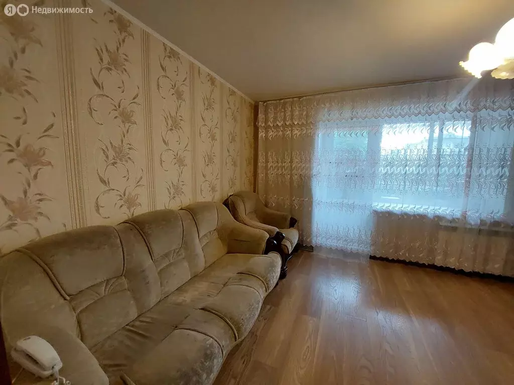3-комнатная квартира: Курган, улица Коли Мяготина, 127 (61.7 м) - Фото 1