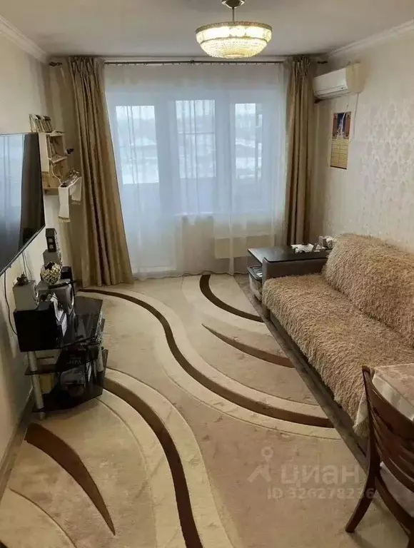 2-к кв. Калмыкия, Элиста 8-й мкр, 31 (50.0 м) - Фото 1