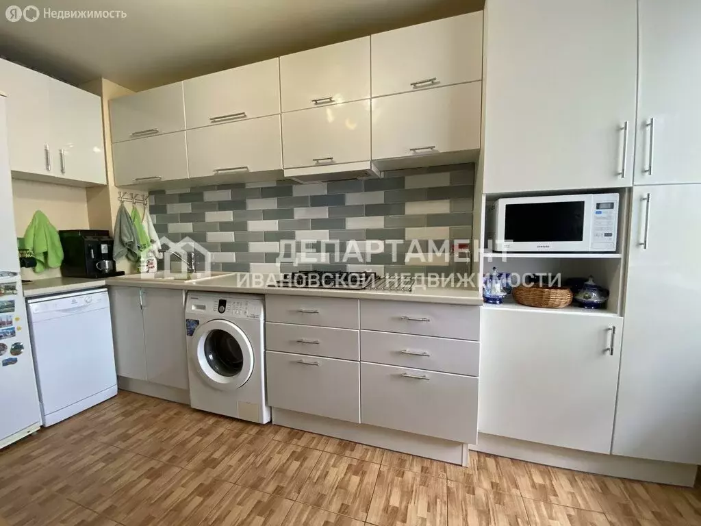 3-комнатная квартира: Иваново, улица Юрия Гагарина, 19 (61.4 м) - Фото 0